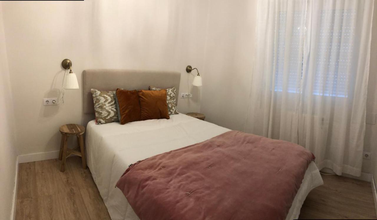 Aparthotel La Casita De El Montan Baja à Avilés Extérieur photo